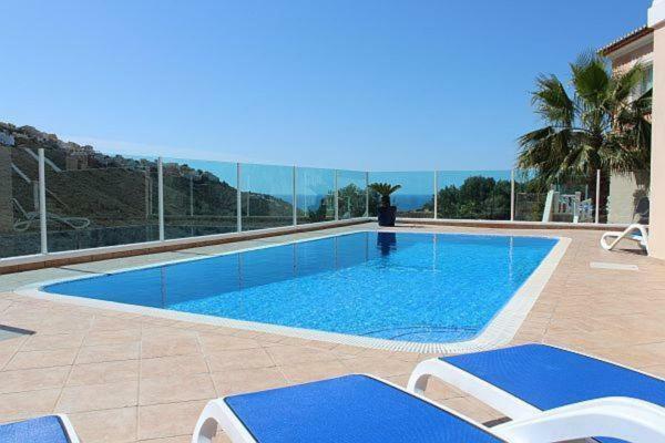 Villa Guapa With Gym Aircon Wifi モライラ エクステリア 写真