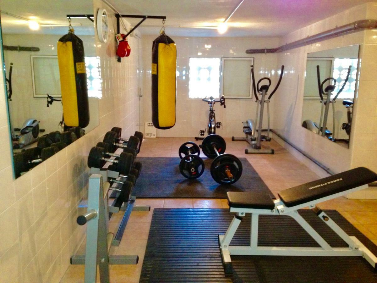 Villa Guapa With Gym Aircon Wifi モライラ エクステリア 写真